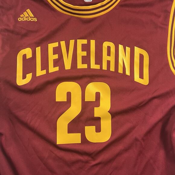 Adidas NBA Jersey Mens Medium Red LeBron James #23 Cleveland Swingman Athletic - Picture 2 of 7